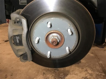 How to Clean Brake Rotors without Removing Wheels