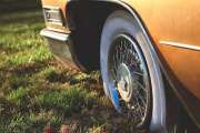How to Check Car Tire Pressure without a Gauge?